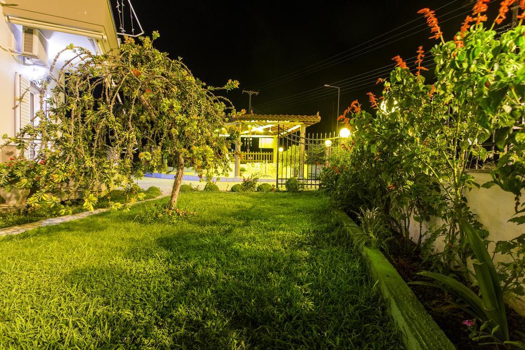 Villa Ikaros Ammoudia Exterior photo