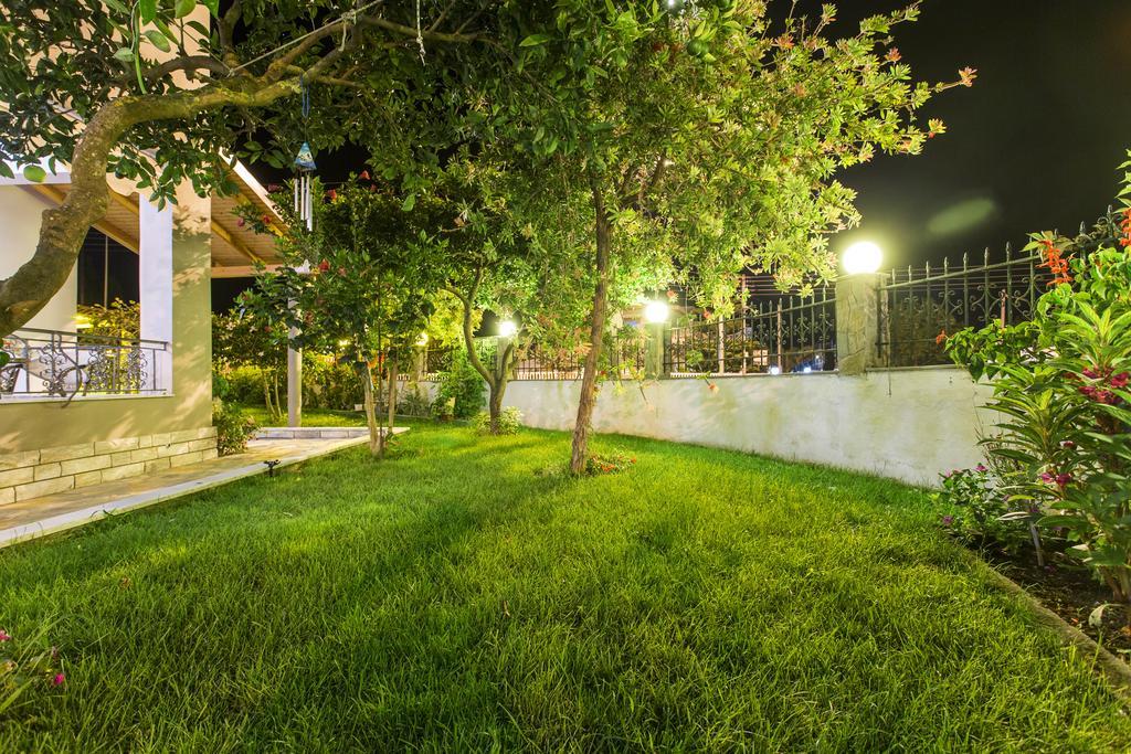 Villa Ikaros Ammoudia Exterior photo